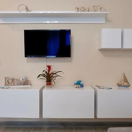 Blue Dream N Pool Beach Apartment *